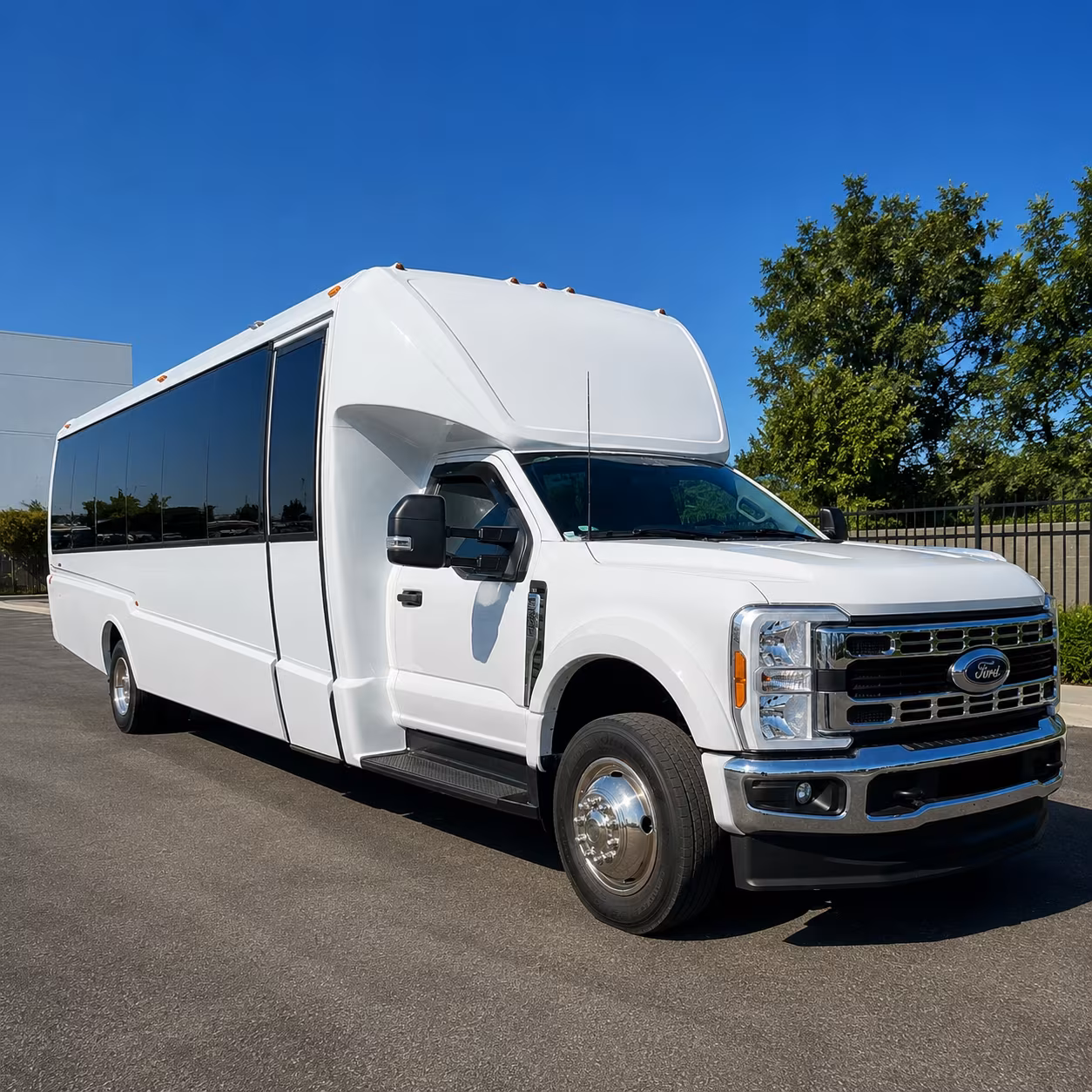 book group transportation for your next airport transfer 3