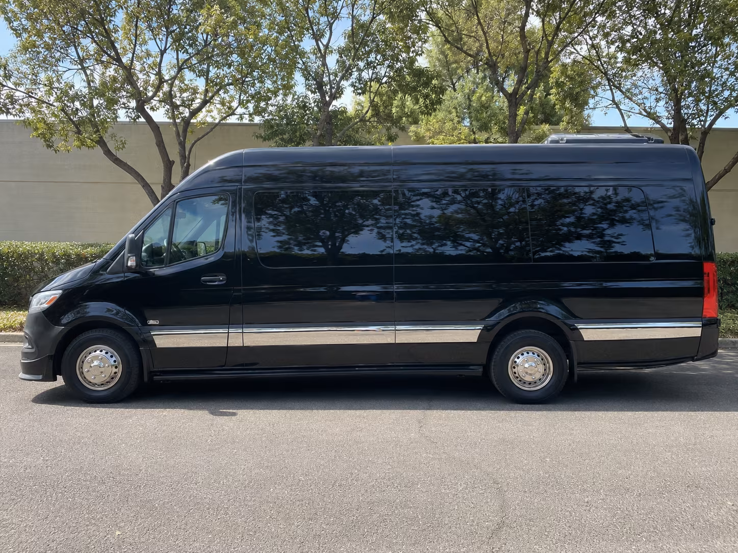 book group transportation for your next convention or trade show 1