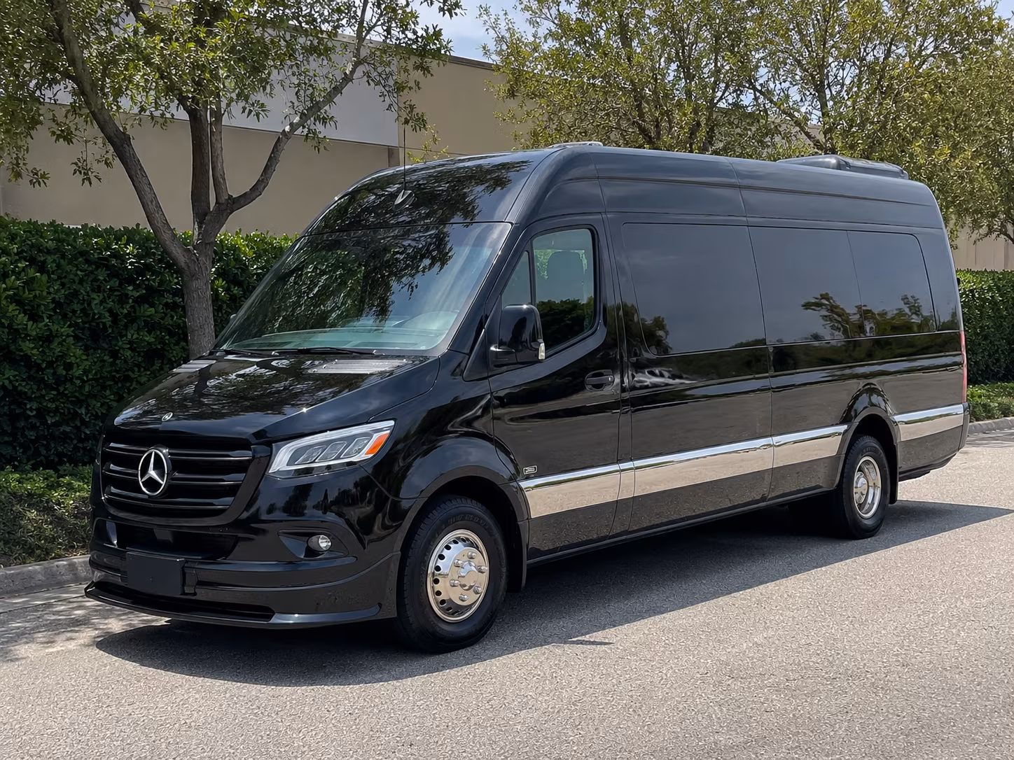 book group transportation for your next wine tour 3