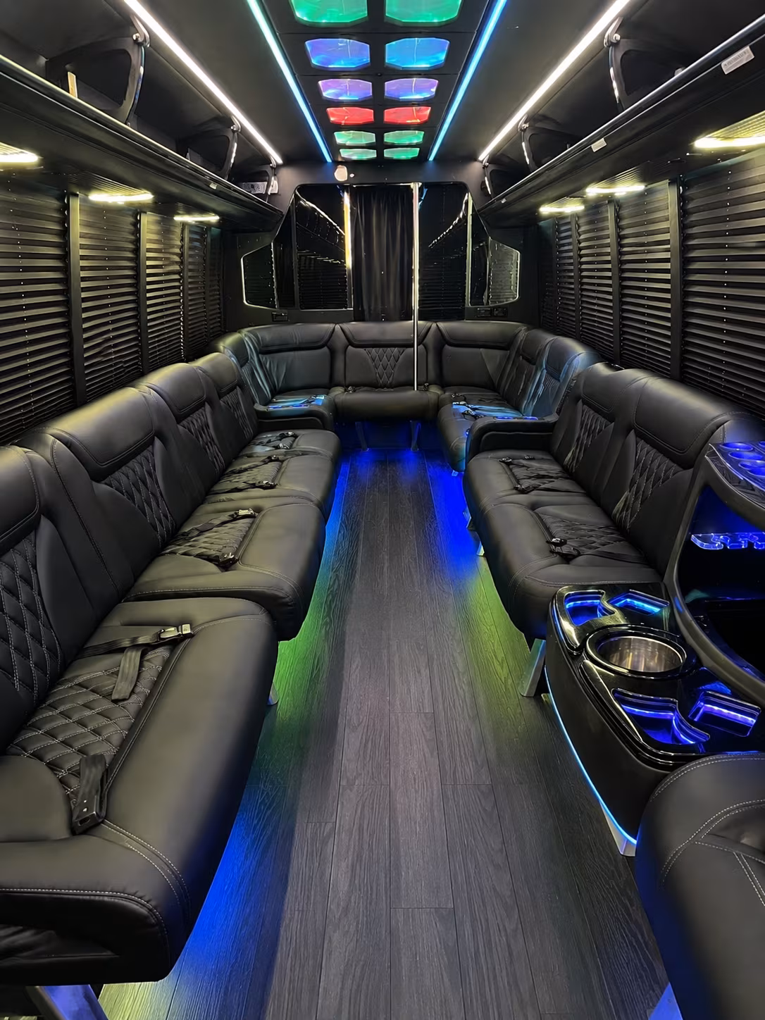 cincinnati 20 passenger party bus interior