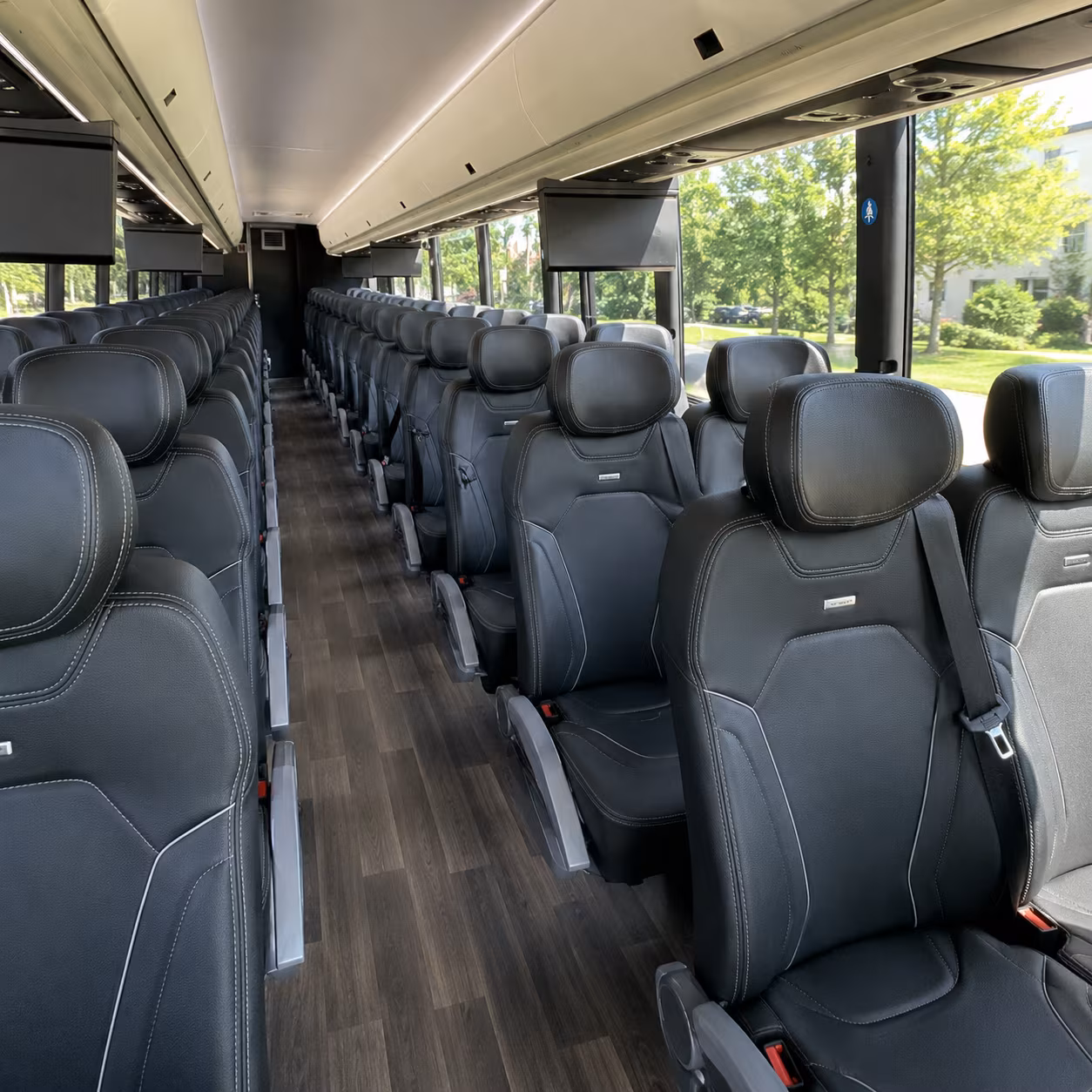 cincinnati long distance charter bus rental