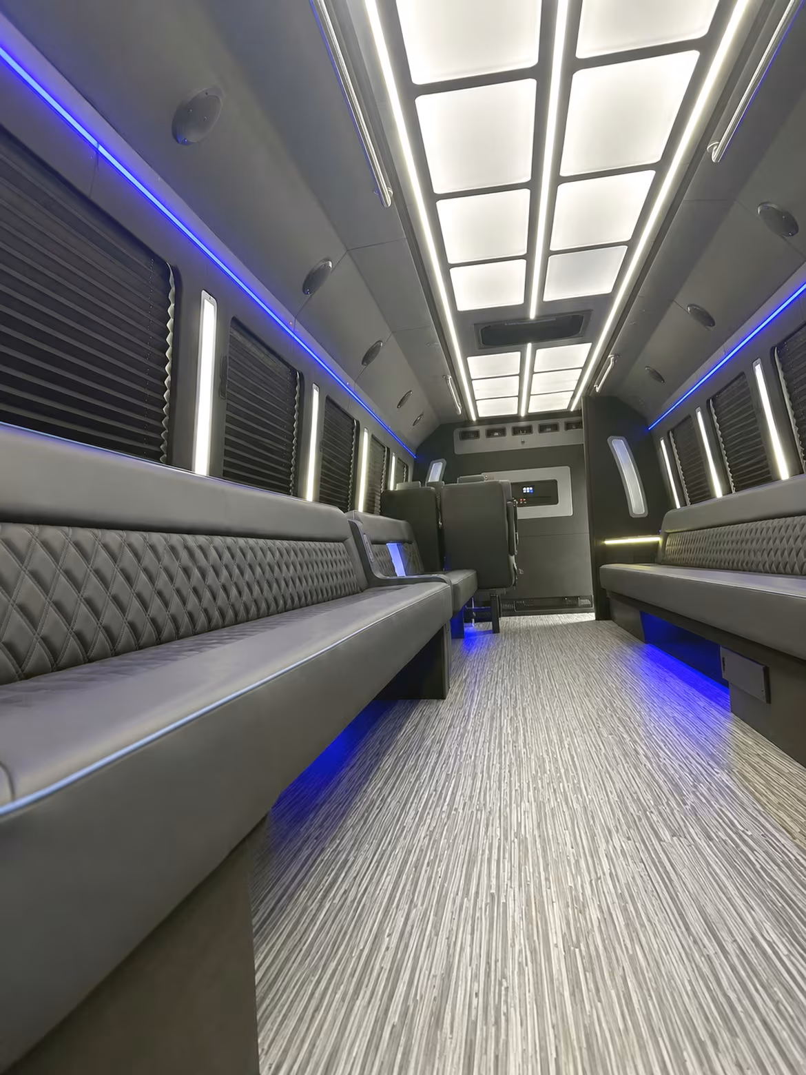 why rent using cincinnatiminibuscompany com